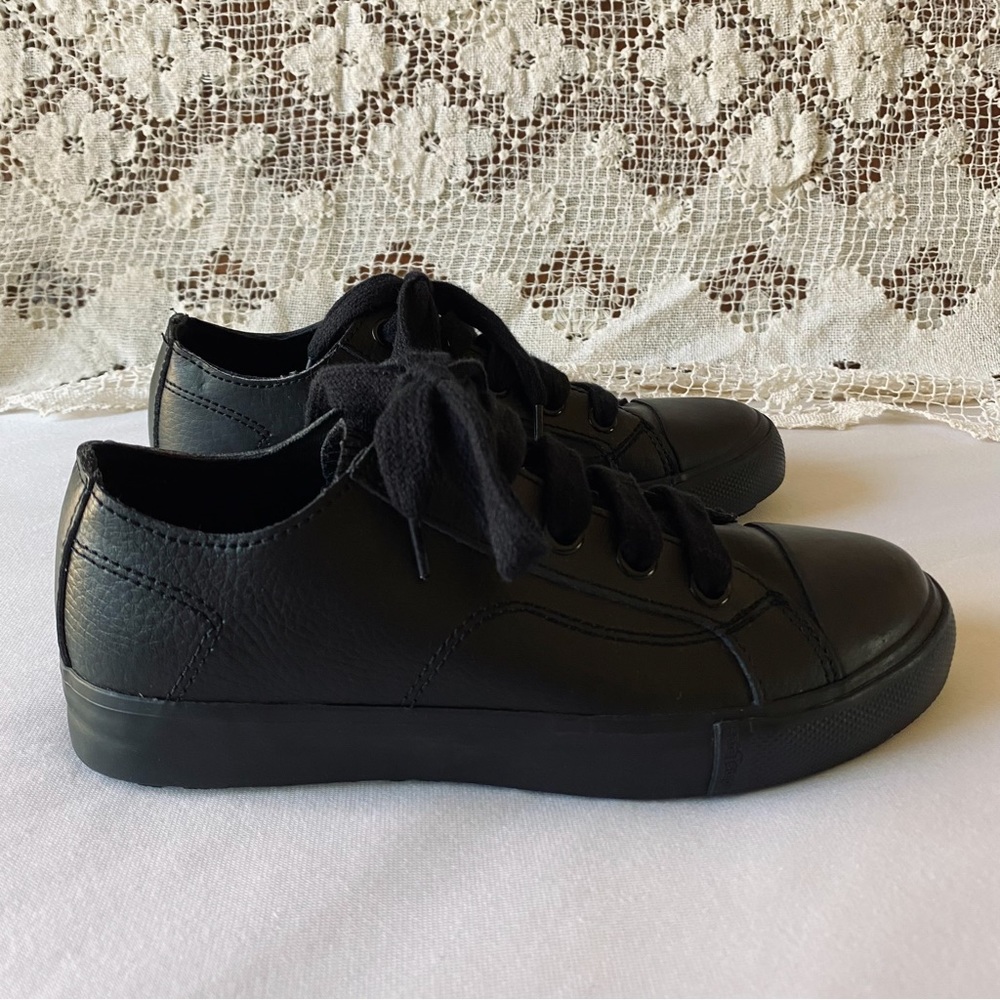 safe t step black leather anti-slip hospitality shoes / size 5